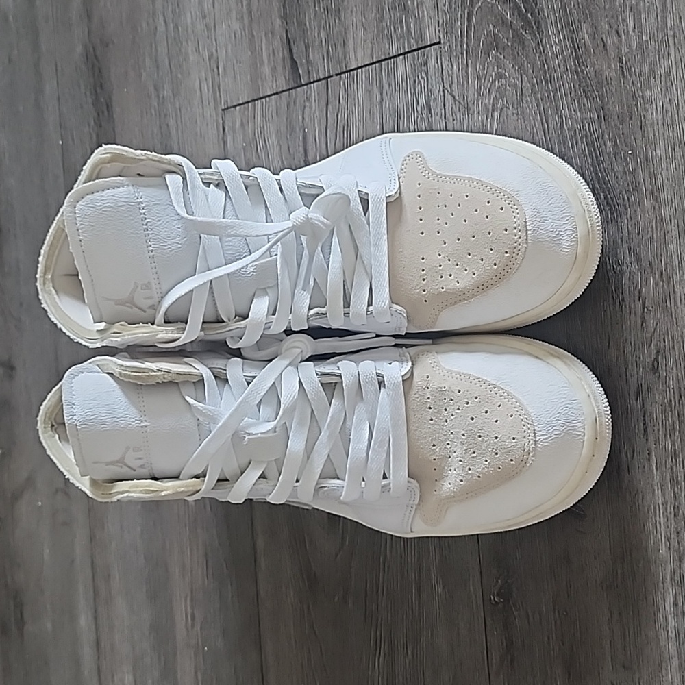 Jordan 1 Mid SE  Inside Out US Men's 12